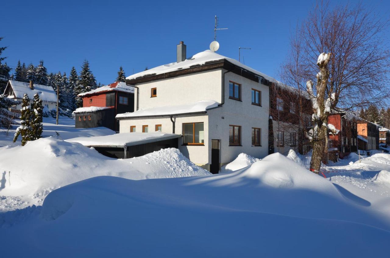 Naproti Klinovci Villa Jachymov Bagian luar foto