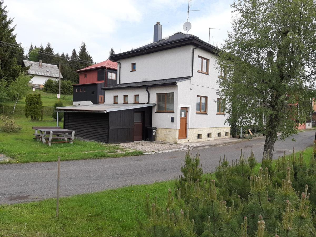 Naproti Klinovci Villa Jachymov Bagian luar foto